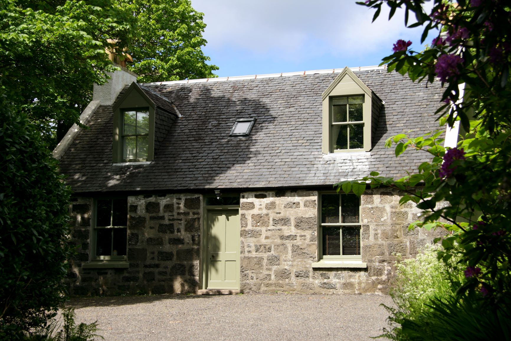 Dunvegan Castle Gardens Cottage Fasci Garden