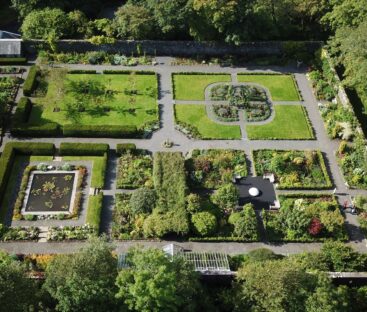 dunvegan castle gardens